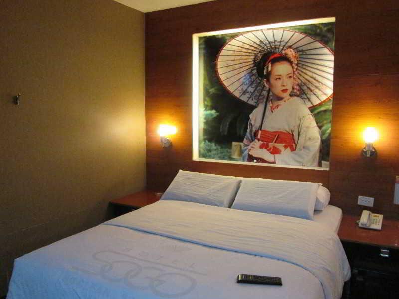 Hotel Sogo Tarlac Экстерьер фото