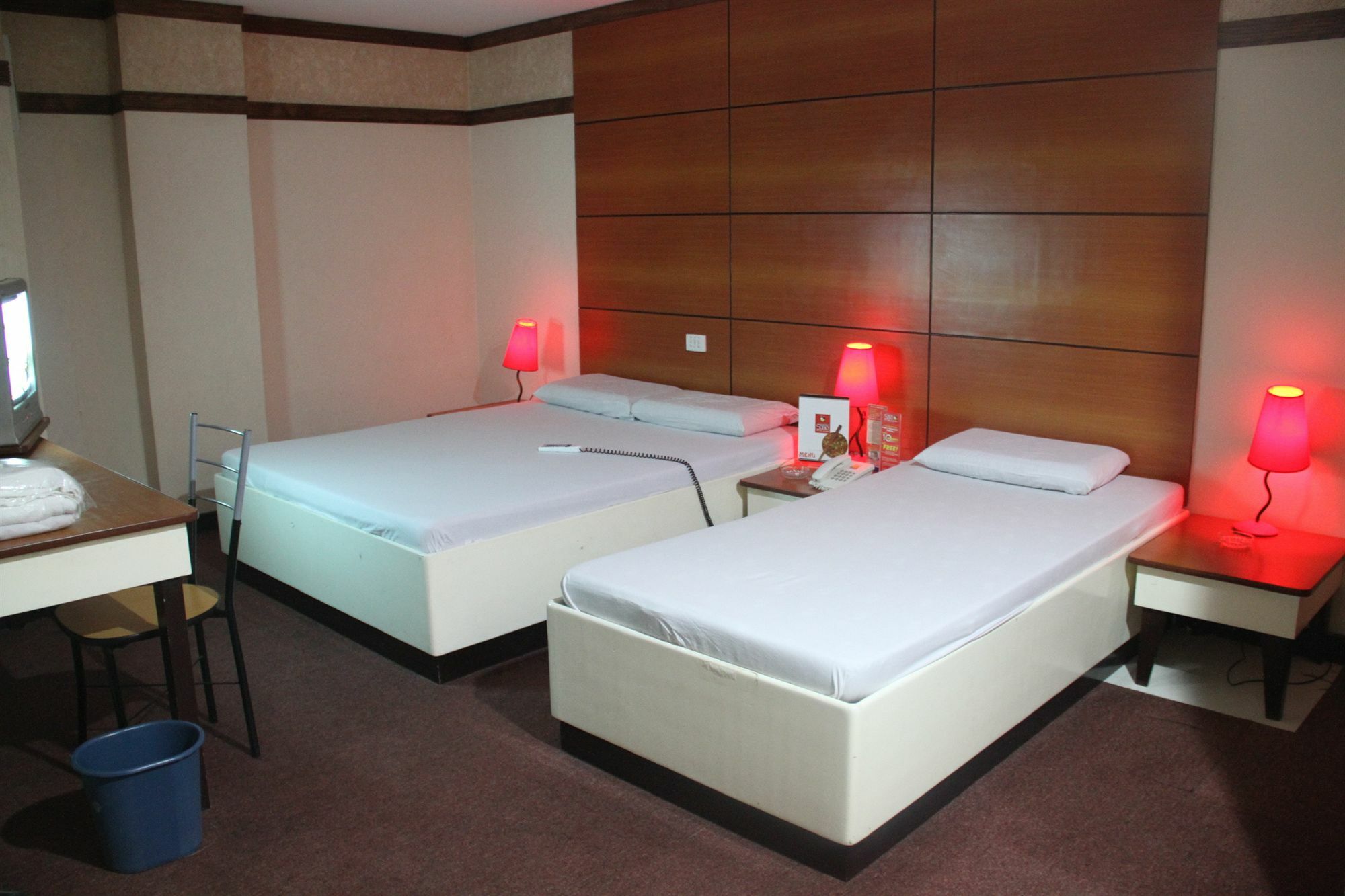 Hotel Sogo Tarlac Экстерьер фото