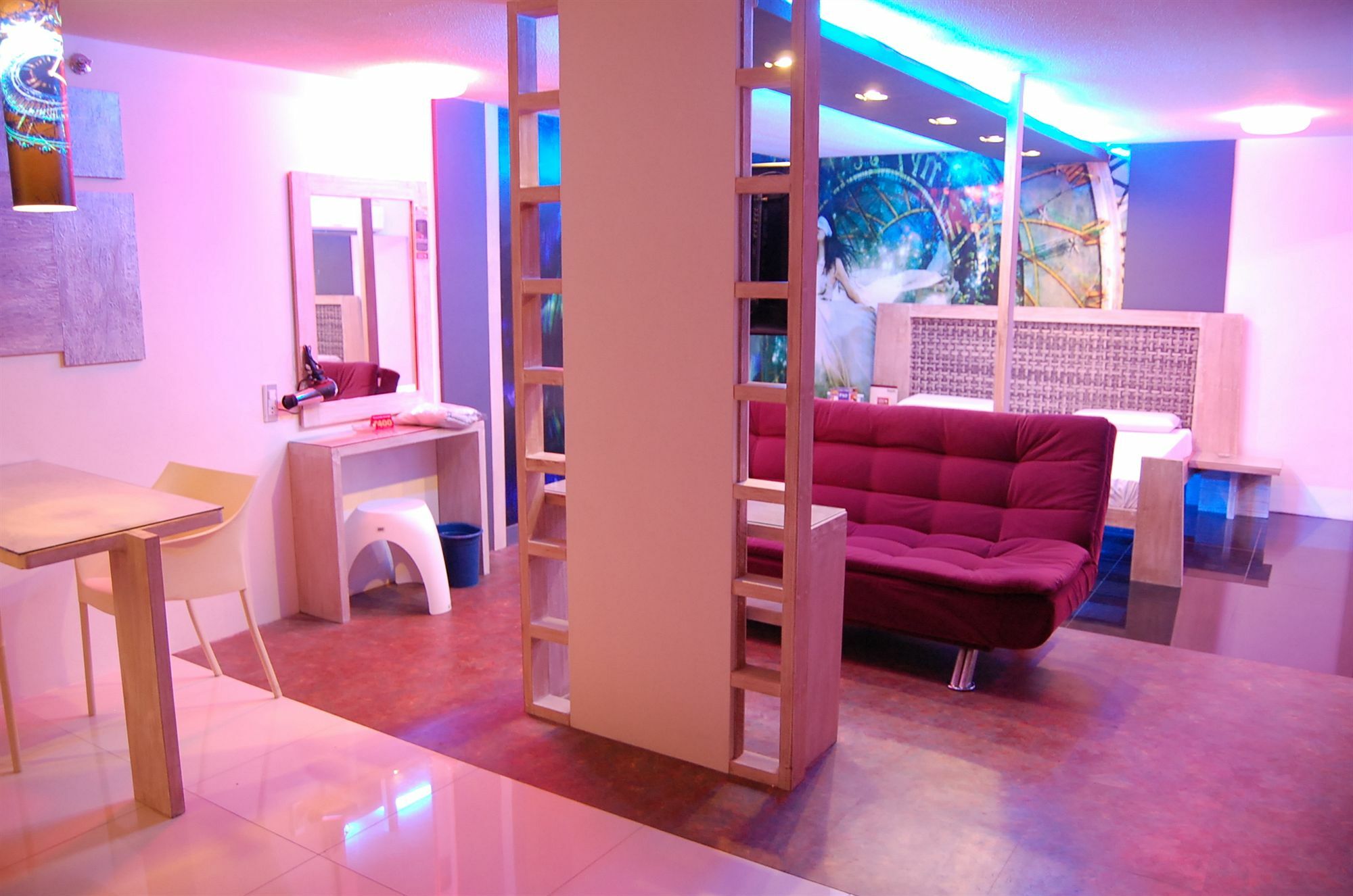 Hotel Sogo Tarlac Экстерьер фото